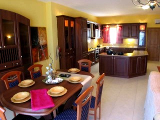 Holiday , Vacation, Weekend Breaks in Malta and Gozo
